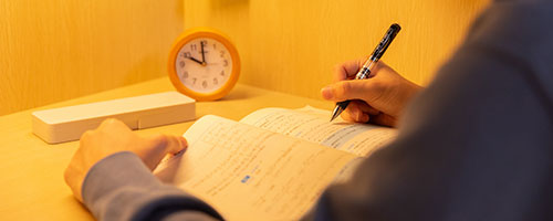 首都經濟貿易大學經濟學高級研修班免考入學招生